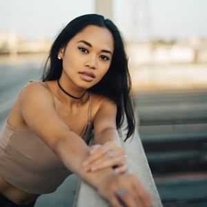 Meet your Posher, Claire